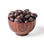 لوز بالشوكولاطة المرير